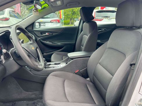Used 2024 Chevrolet Malibu LT FWD image 23