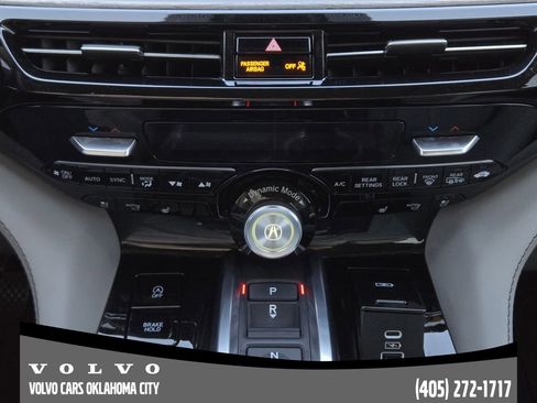 Used 2022 Acura MDX SH-AWD w/ Advance Package image 18