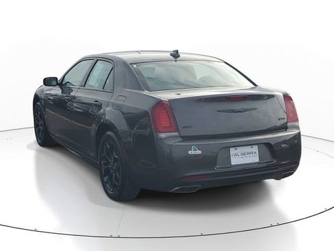 Used 2023 Chrysler 300 Touring L w/ Safetytec Plus Group image 3