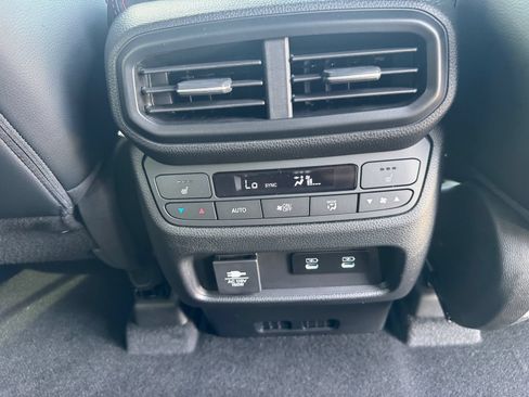 New 2026 Honda Pilot Black Edition image 15