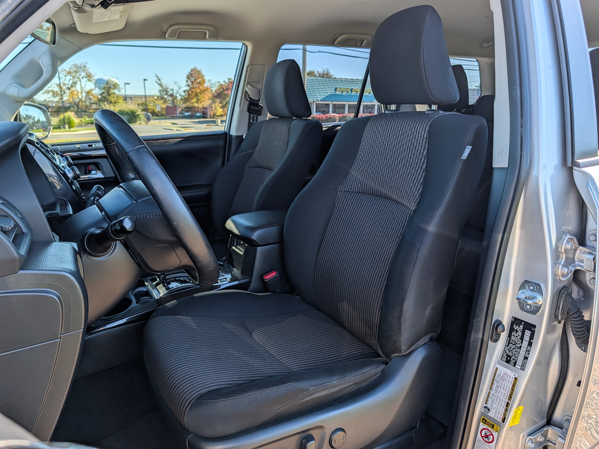 Used 2014 Toyota 4Runner Trail AWD/4WD image 14