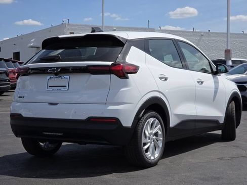 New 2027 Chevrolet Bolt LT FWD image 18