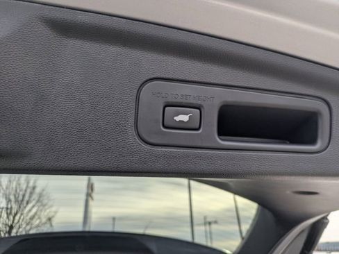 Used 2023 Acura MDX A-Spec image 30