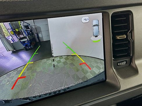 New 2025 Ford Bronco Badlands w/ Sasquatch Package image 13