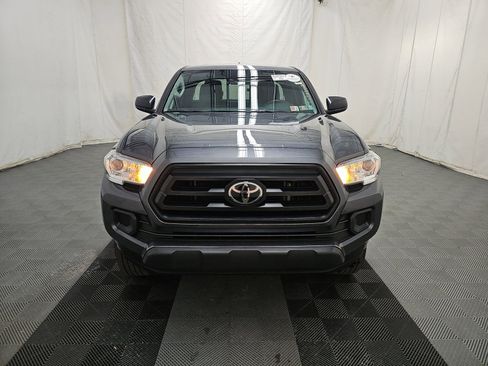 Used 2020 Toyota Tacoma SR w/ SX Package AWD/4WD image 4