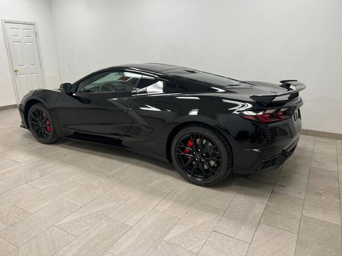New 2026 Chevrolet Corvette Stingray Premium Cpe w/ Z51 Performance Package RWD image 11