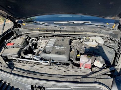 Used 2024 Chevrolet Suburban High Country w/ Max Trailering Package image 31