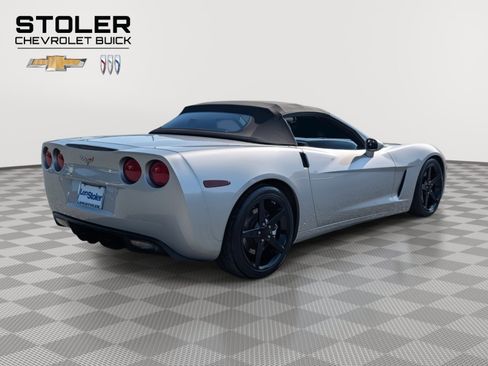 Used 2006 Chevrolet Corvette Convertible w/ Preferred Equipment Group image 10