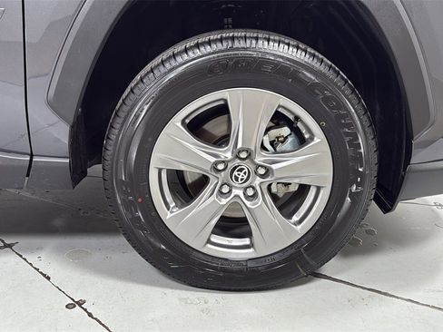 Certified 2025 Toyota RAV4 LE image 21
