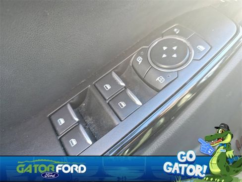 Used 2022 Ford Explorer ST w/ ST Street Pack image 13