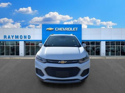 Used 2019 Chevrolet Trax LT w/ LT Convenience Package AWD/4WD image 8