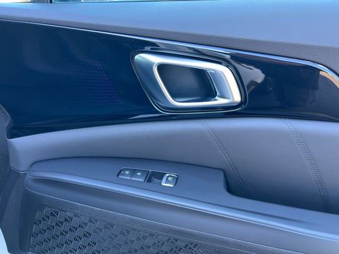 Used 2025 Kia Carnival SX Prestige image 58