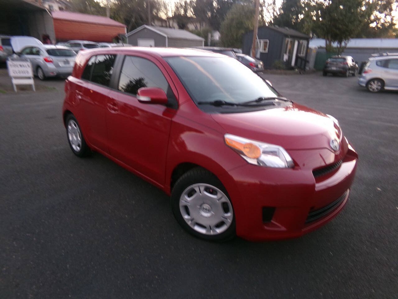 Used 2012 Scion xD FWD image 4