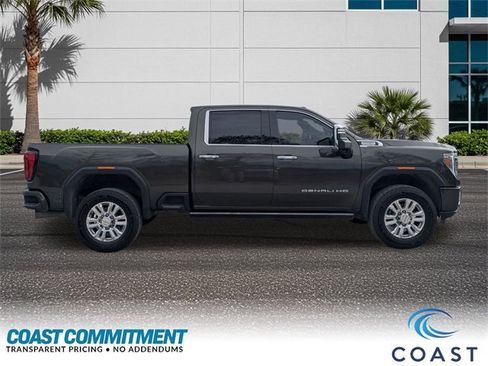 Used 2023 GMC Sierra 2500 Denali w/ Denali Ultimate Package image 5
