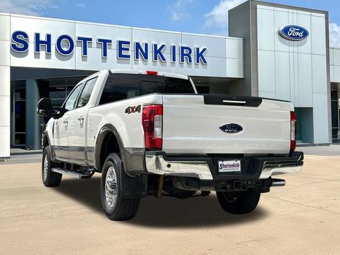 Used 2019 Ford F250 Lariat w/ Lariat Ultimate Package AWD/4WD image 7