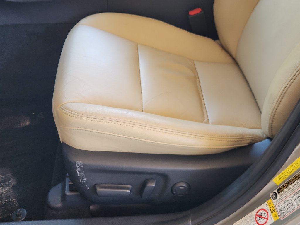 Used 2016 Toyota Avalon XLE Premium FWD image 18