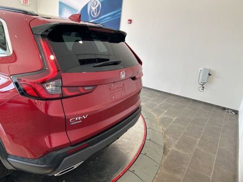 Used 2024 Honda CR-V Sport Touring image 6