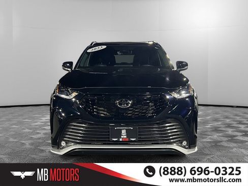 Used 2023 Toyota Highlander XSE AWD/4WD image 11
