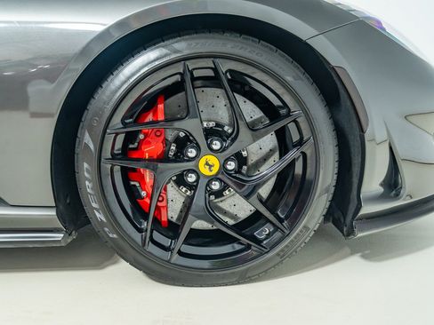Certified 2019 Ferrari 812 Superfast RWD image 14