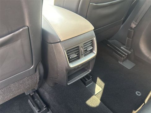 Used 2023 INFINITI QX55 Luxe w/ Accent Package AWD/4WD image 18