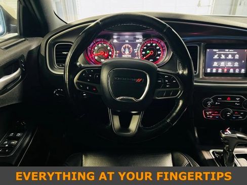 Used 2020 Dodge Charger SXT w/ Leather Interior Group RWD image 4