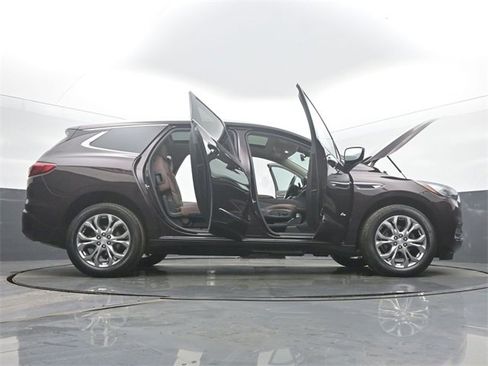 Used 2021 Buick Enclave Avenir w/ Avenir Technology Package image 63