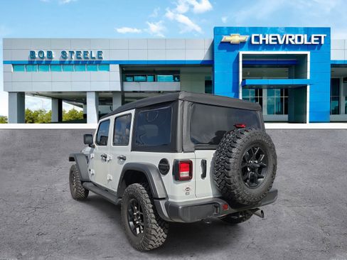 Used 2025 Jeep Wrangler Unlimited Sport AWD/4WD image 4