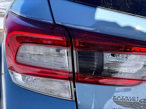Used 2022 Subaru Crosstrek 2.0i Premium w/ Moonroof Package image 33