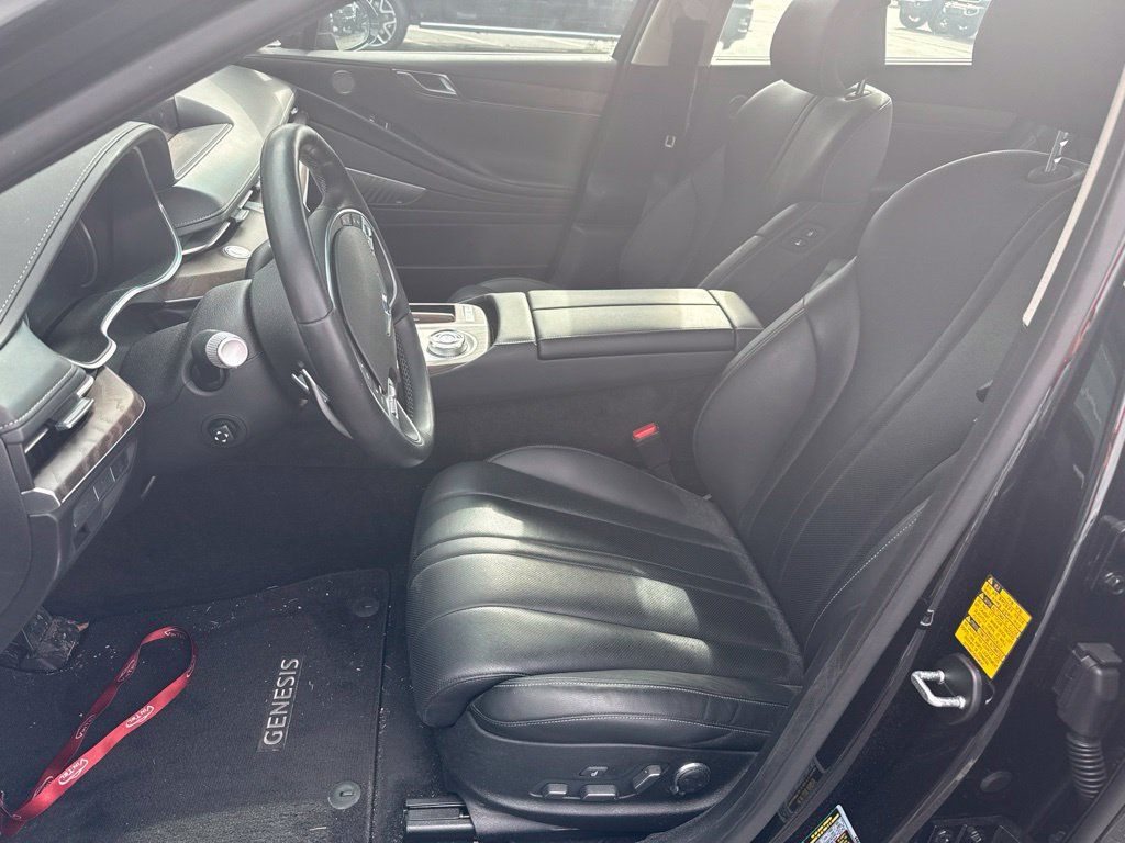 Used 2022 Genesis G80 2.5T w/ Prestige Package RWD image 6