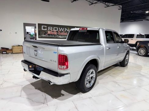 Used 2016 RAM 1500 Laramie w/ Convenience Group AWD/4WD image 8
