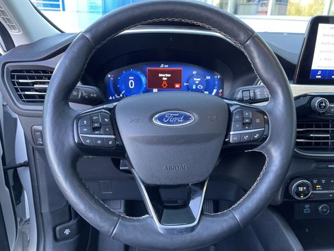 Used 2021 Ford Escape Titanium w/ Titanium Elite Package image 26