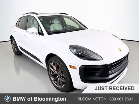 Used 2022 Porsche Macan GTS image 1