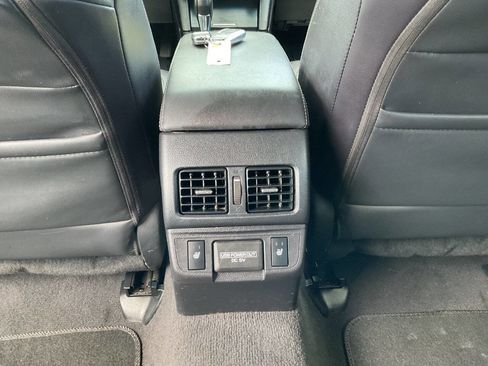 Used 2018 Subaru Outback 2.5i Limited w/ Popular Package #2 image 29