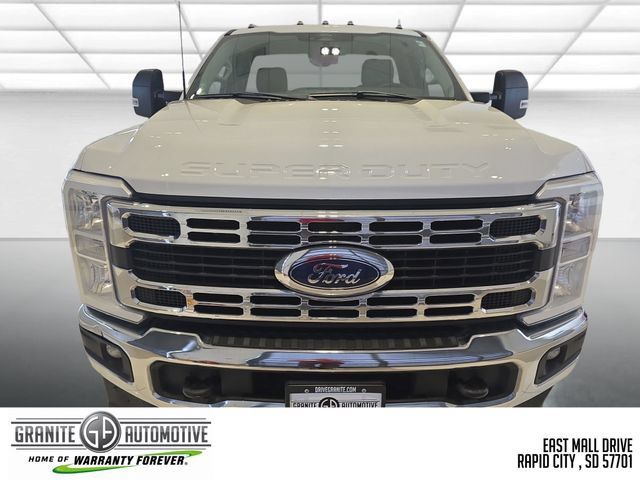 Used 2024 Ford F350 XLT AWD/4WD image 9