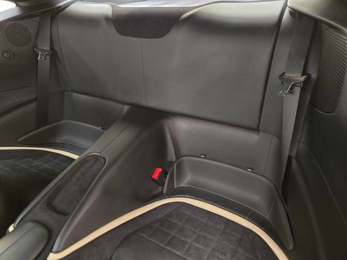 Used 2021 Ferrari Roma RWD image 19
