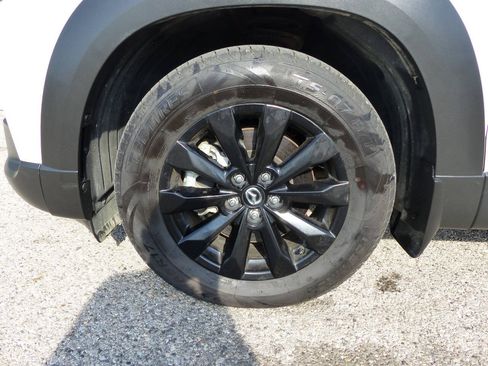 Used 2025 MAZDA CX-50 AWD 2.5 S w/ Weather Package image 16