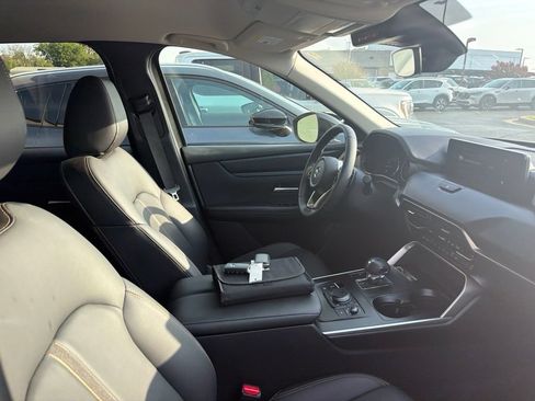Used 2026 MAZDA CX-90 3.3 Turbo w/ Select Package AWD/4WD image 3