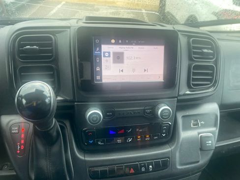 Used 2023 RAM ProMaster 2500 FWD image 10