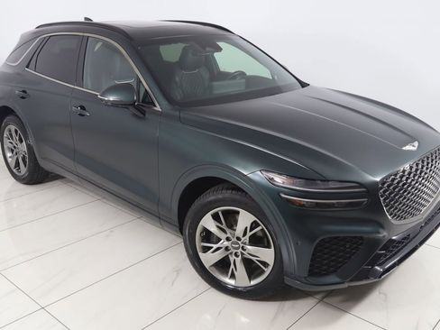 Used 2022 Genesis GV70 3.5T Sport w/ Sport Advanced Package AWD/4WD image 19