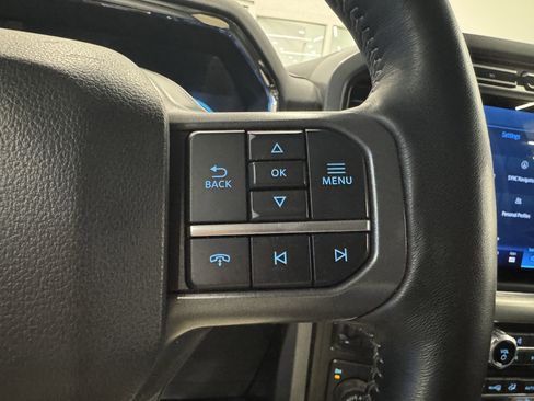 Certified 2023 Ford F150 Lariat w/ Trailer Tow Package image 18