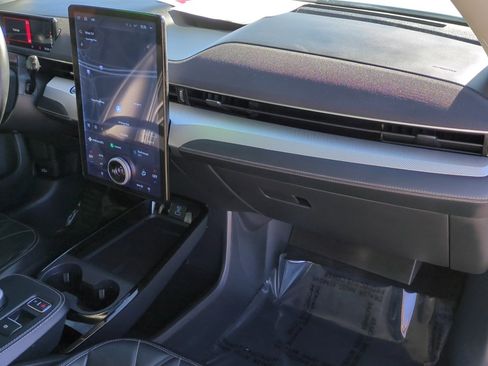 Used 2023 Ford Mustang Mach-E Select image 32