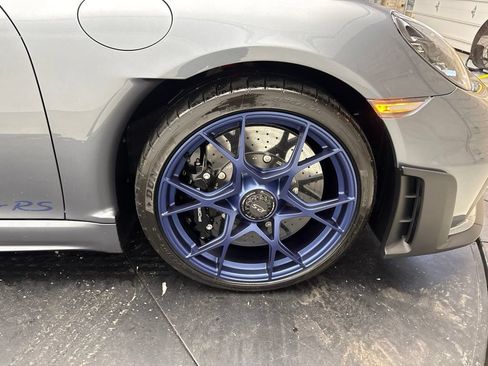 Certified 2025 Porsche 718 Boxster Spyder RS RWD image 17