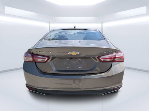 Used 2020 Chevrolet Malibu Premier FWD image 4