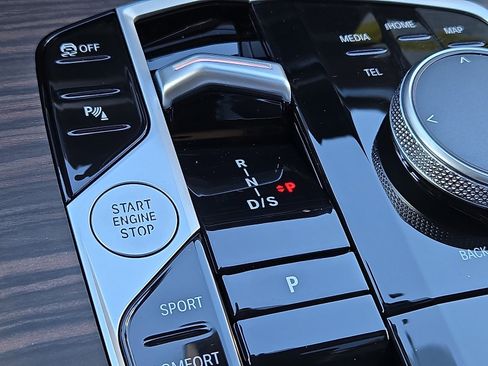 New 2026 BMW X5 xDrive40i image 7