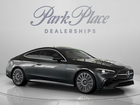 Used 2025 Mercedes-Benz CLE 300 4MATIC Coupe image 29
