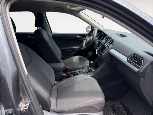 Used 2020 Volkswagen Tiguan S AWD/4WD image 15