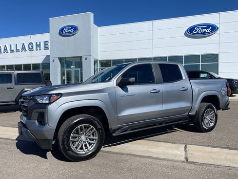 Used 2023 Chevrolet Colorado LT w/ LT Convenience Package II image 26