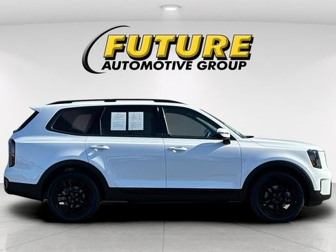 Used 2025 Kia Telluride EX X-Line AWD/4WD image 3