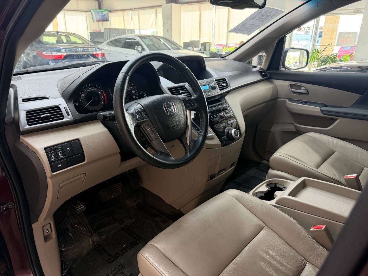 Used 2011 Honda Odyssey EX-L image 18