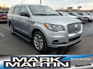 Used 2023 Lincoln Navigator Reserve video 1